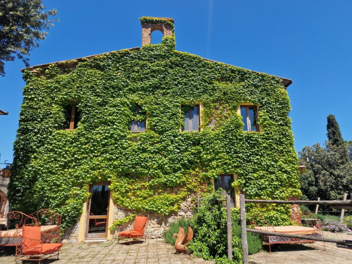 Agriturismo Bio Fattoria Di Pietra Hostal Giuncarico Exterior foto